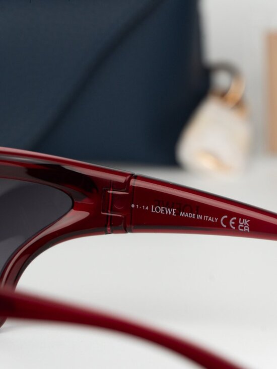 Loewe Women Sunglasses Red Smoke Wraparound LW40143U 66A NEW AUTHENTIC main image 5